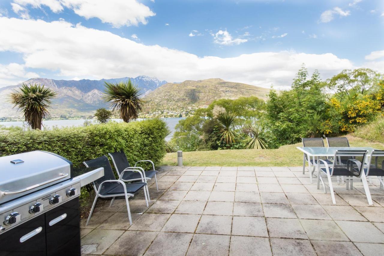 Lakeside Luxury With Spa Queenstown Eksteriør billede