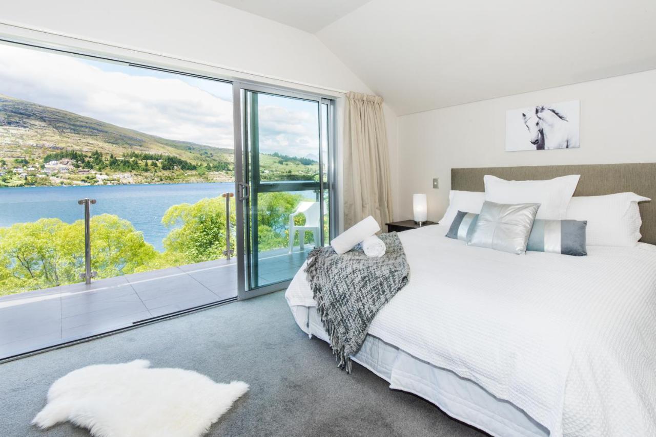 Lakeside Luxury With Spa Queenstown Eksteriør billede